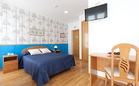 Hostal Montaloya